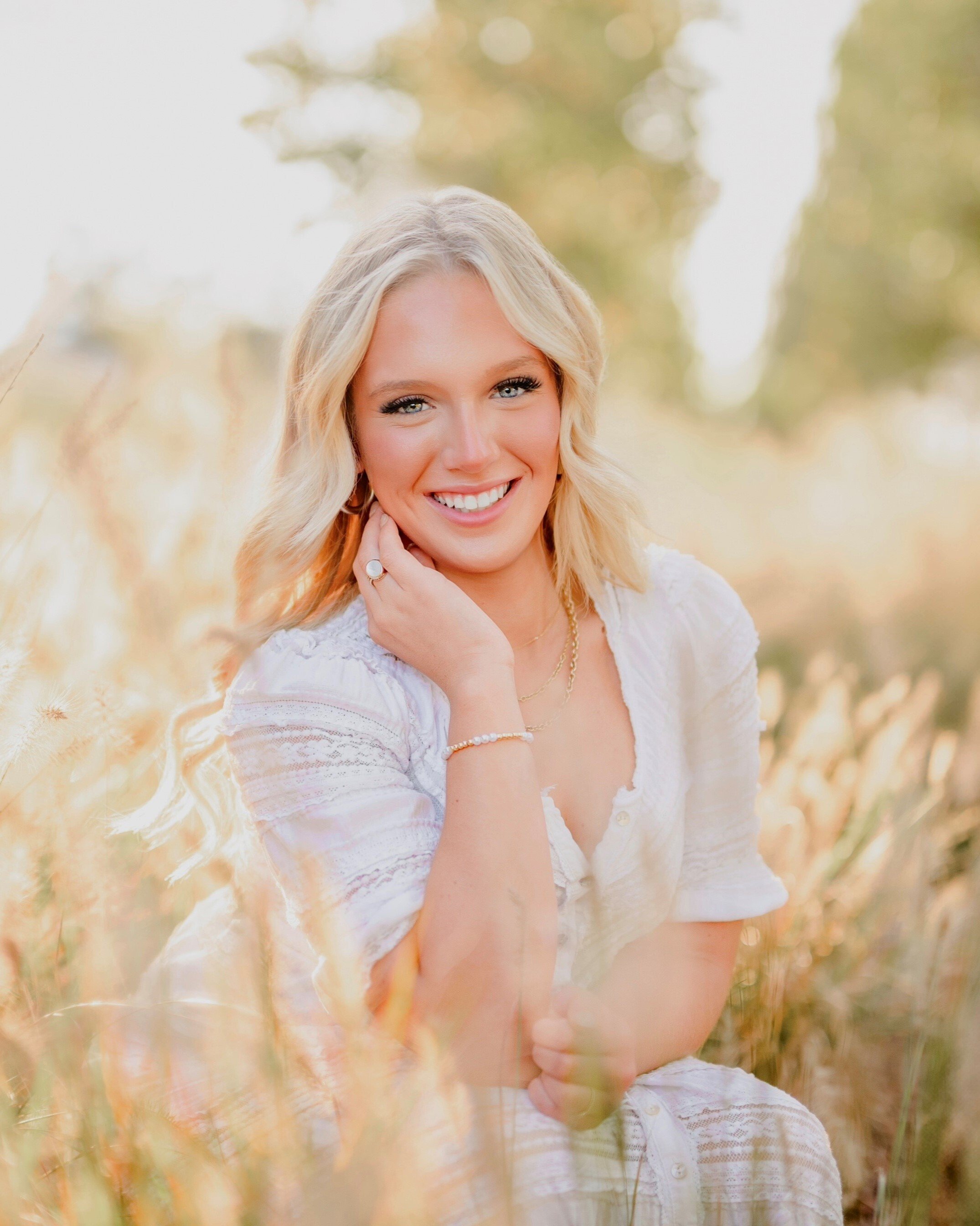 Genevieve Tomlinson Headshot