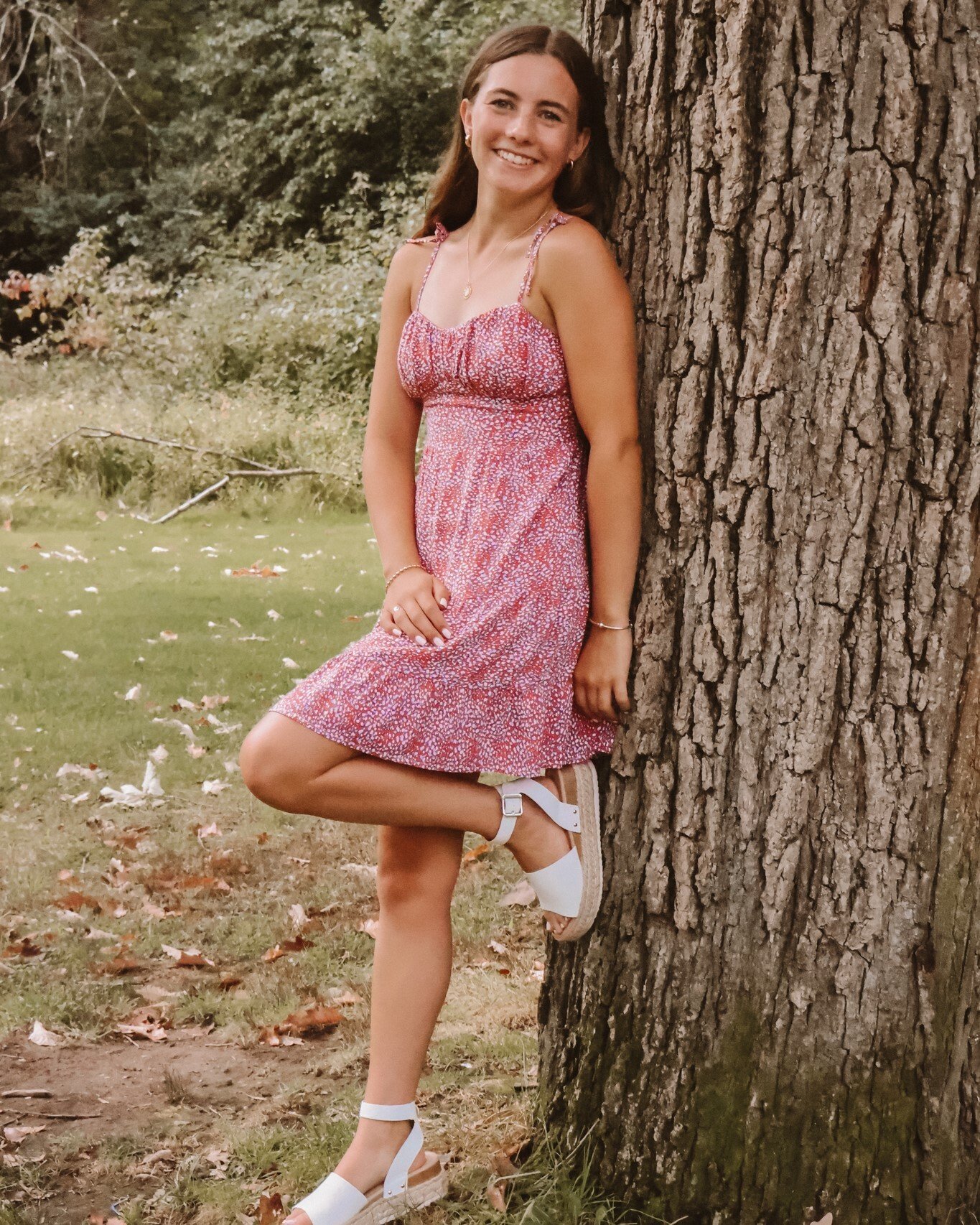 Mary Woytowicz Headshot